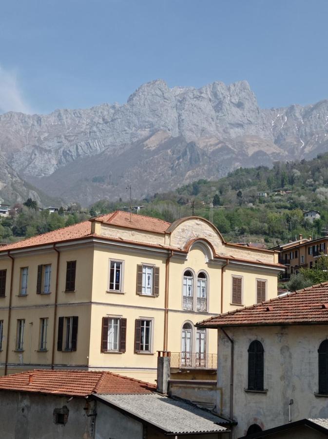 شقة Casa Mirta مانديلو ديل لاريو المظهر الخارجي الصورة